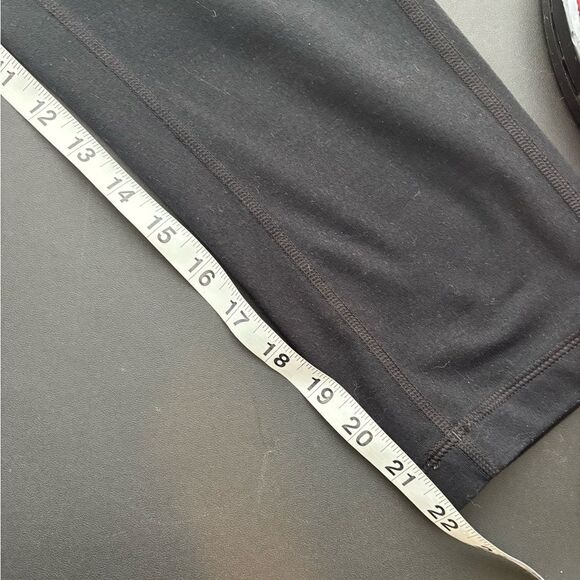 Under Armour Black and Purple Athletic Capri Leggings - Picture 6 of 6